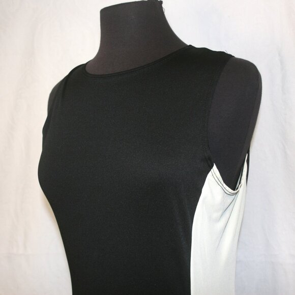 Long Stretch Gown with train - Picture 5 of 6